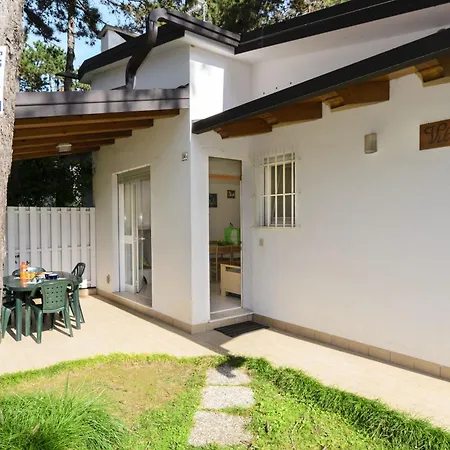 Nadia Holiday home